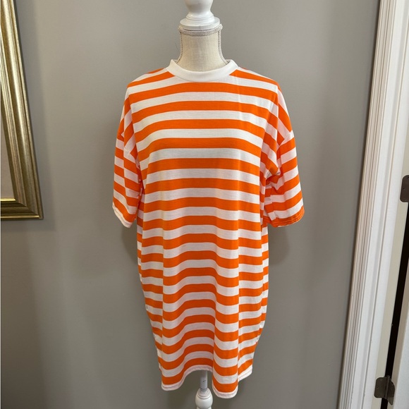 PrettyLittleThing Orange and White Striped Top/Tunic/Dress. Size 4 - Picture 1 of 6